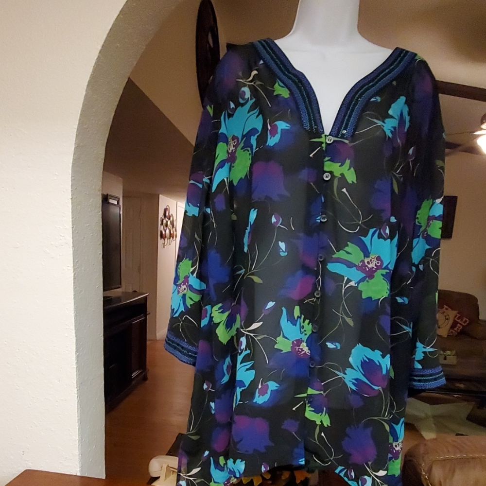 Maggie Barnes sheer black tunic,floral prints